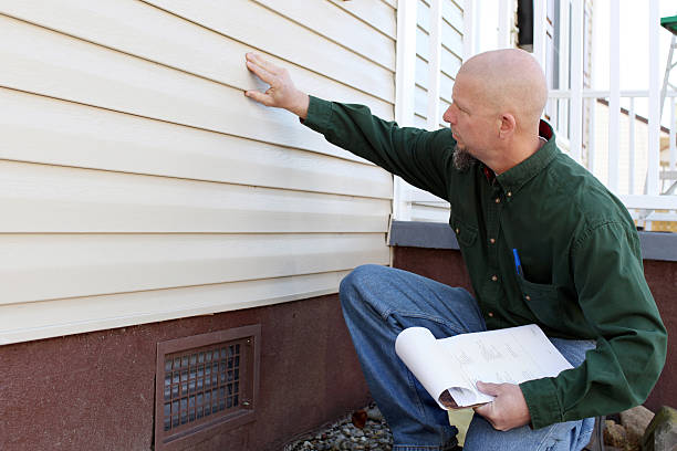 Siding Removal and Disposal in Cambridge, IL